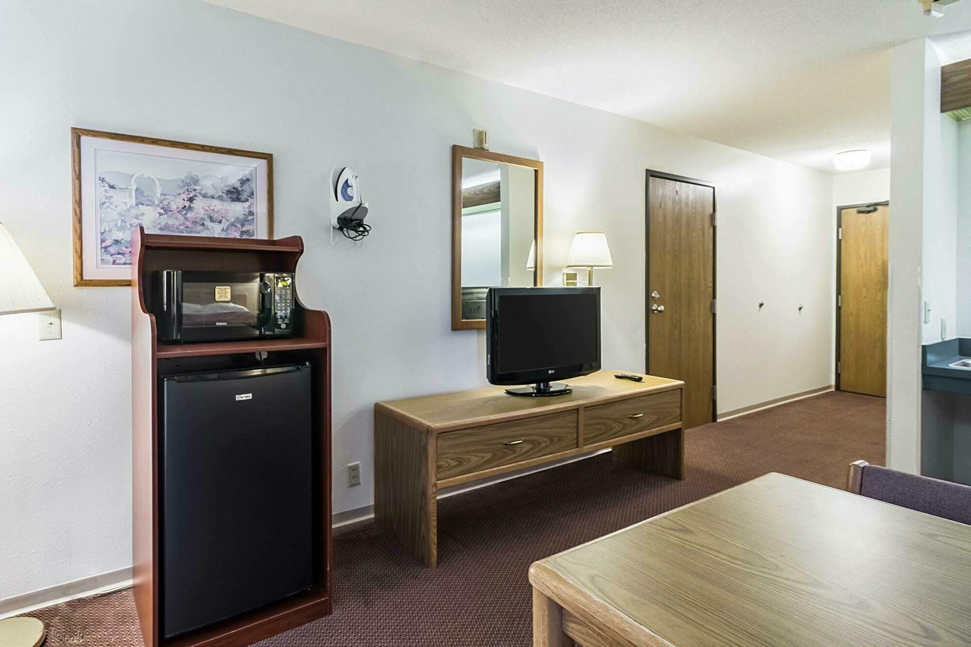 Econo Lodge Ortonville Exterior foto